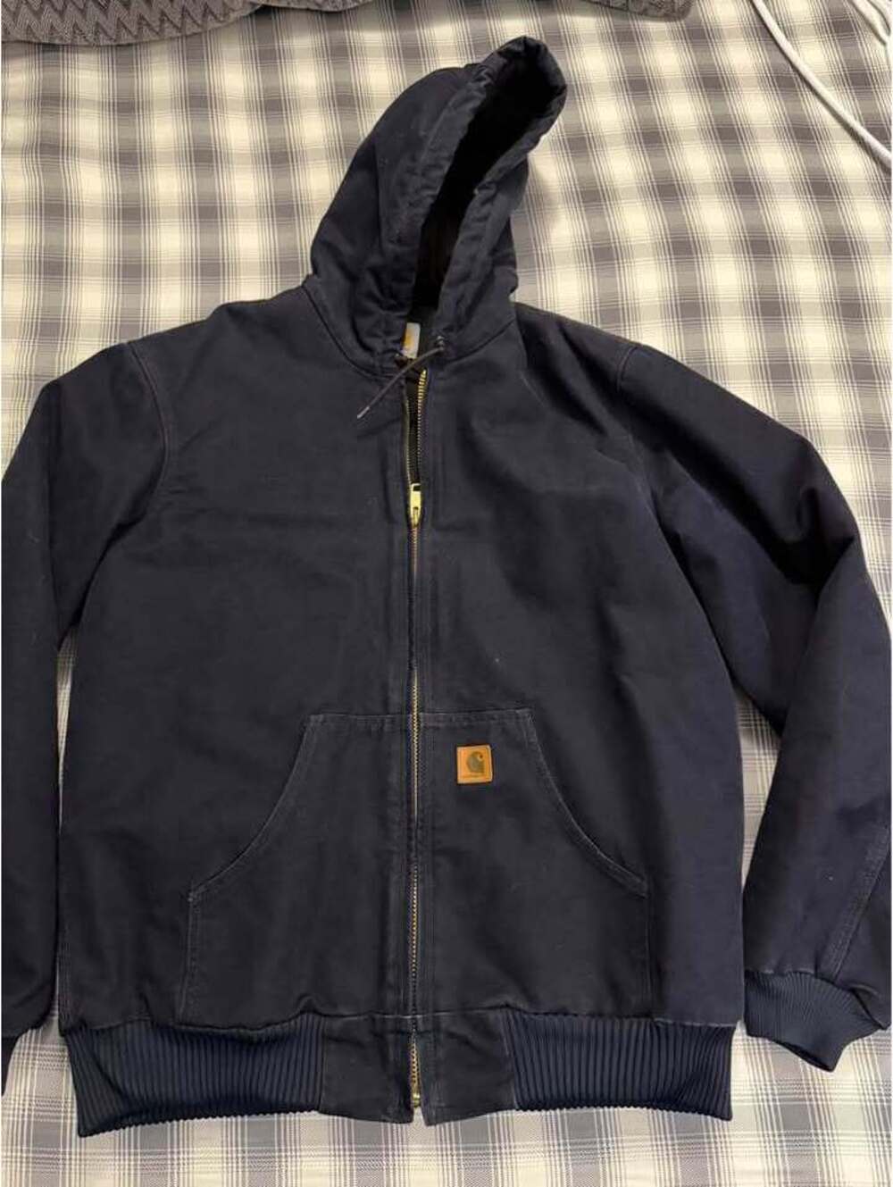 Carhartt Navy Insulated Active Jacket Mens Size Medium Tall Used Like New $250